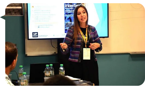Antonella Galanti, conferencista para eventos corporativos sobre Psicología del Comportamiento