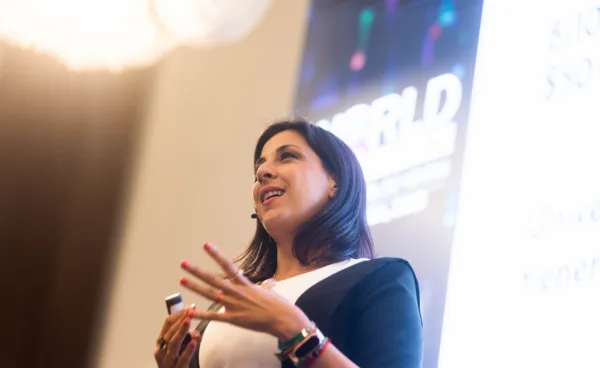 Gemma Ramírez, conferencista para eventos corporativos sobre Liderazgo Consciente