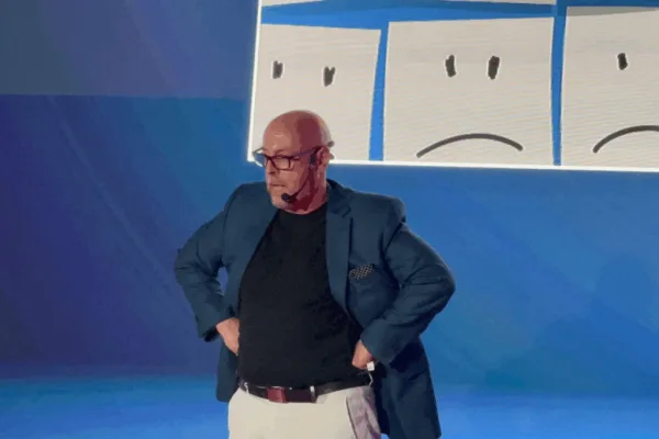 Sal Barrena, conferencista para eventos corporativos sobre Liderazgo Regenerativo