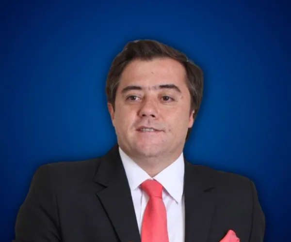 Juan Diego Alzate — Conferencista de Cambio y Adaptación