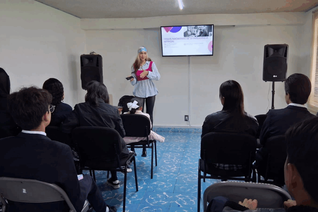 Brenda Caballero, conferencista para eventos corporativos sobre Inteligencia Artificial Aplicada